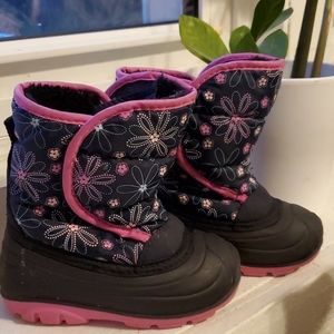 Kamik toddler boots
